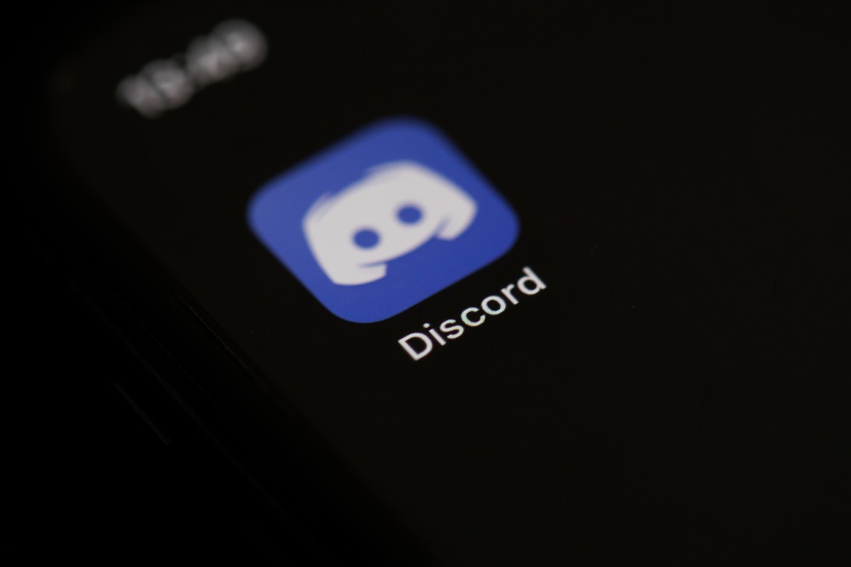 when did discord come out