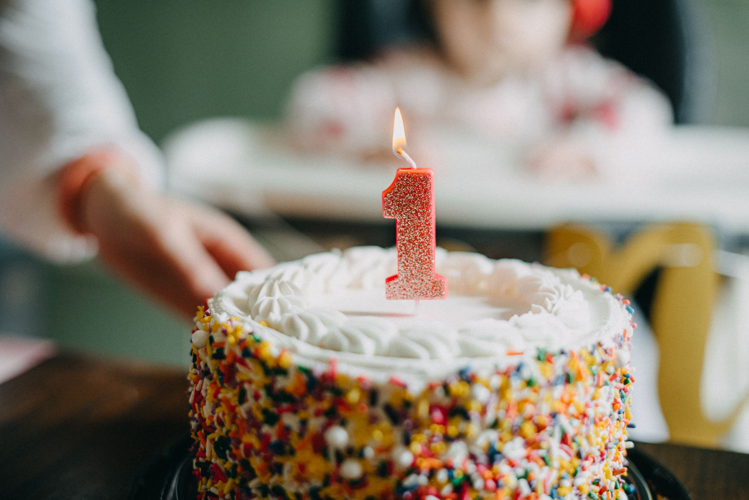 birthday cake delivery